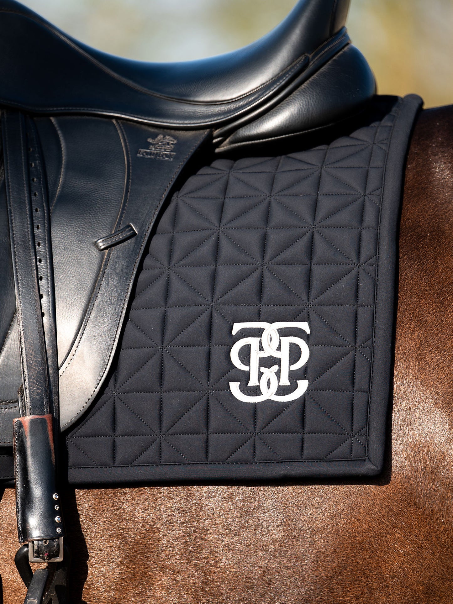 SP Diamond Quilt BLACK , Jump