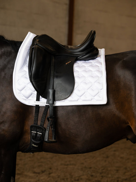 SP HEART White, Dressage