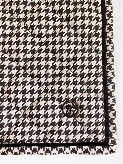 SP HOUNDSTOOTH, Dressage