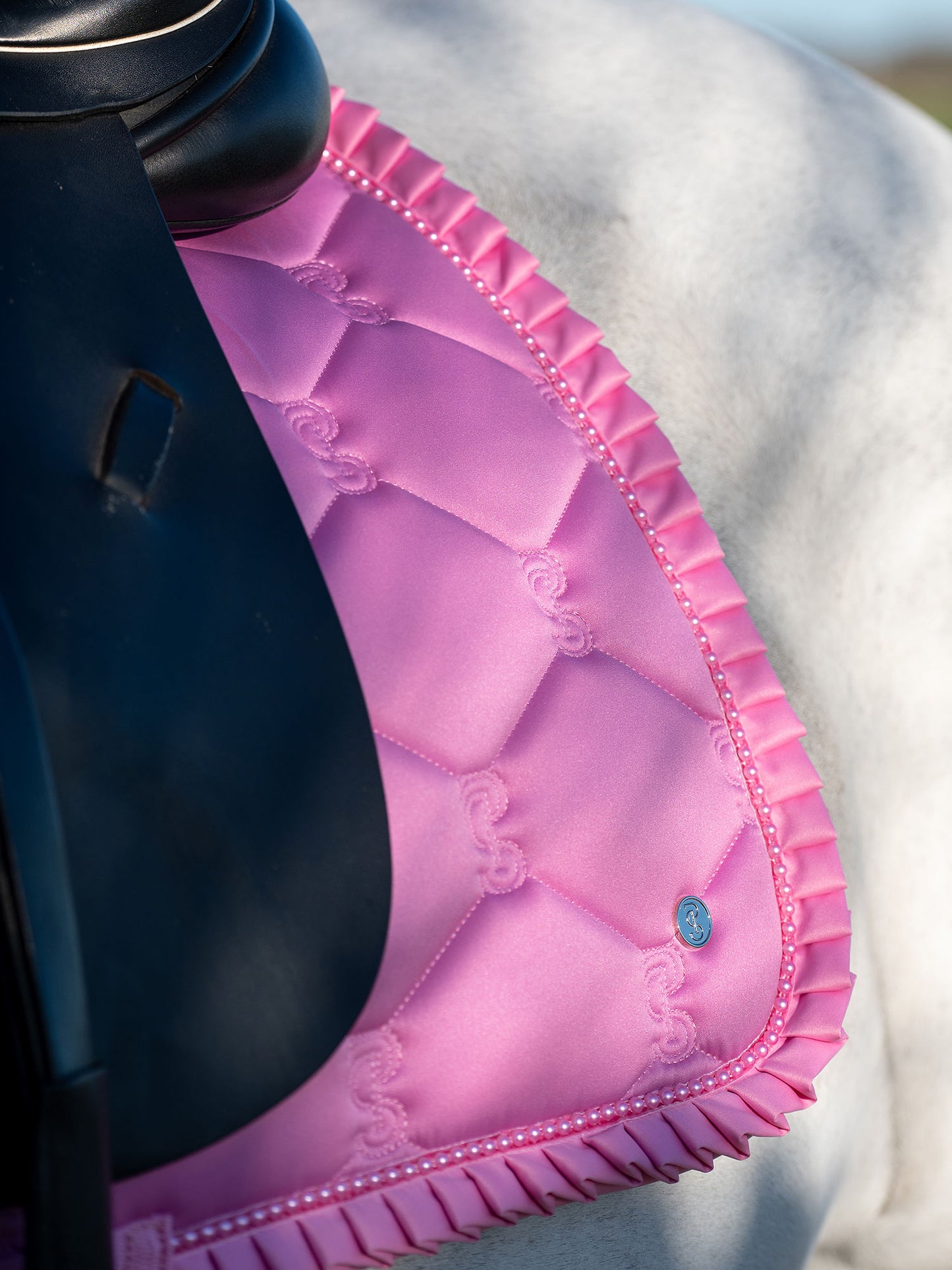 SP Ruffle Pearl  MAGENTA Dressage